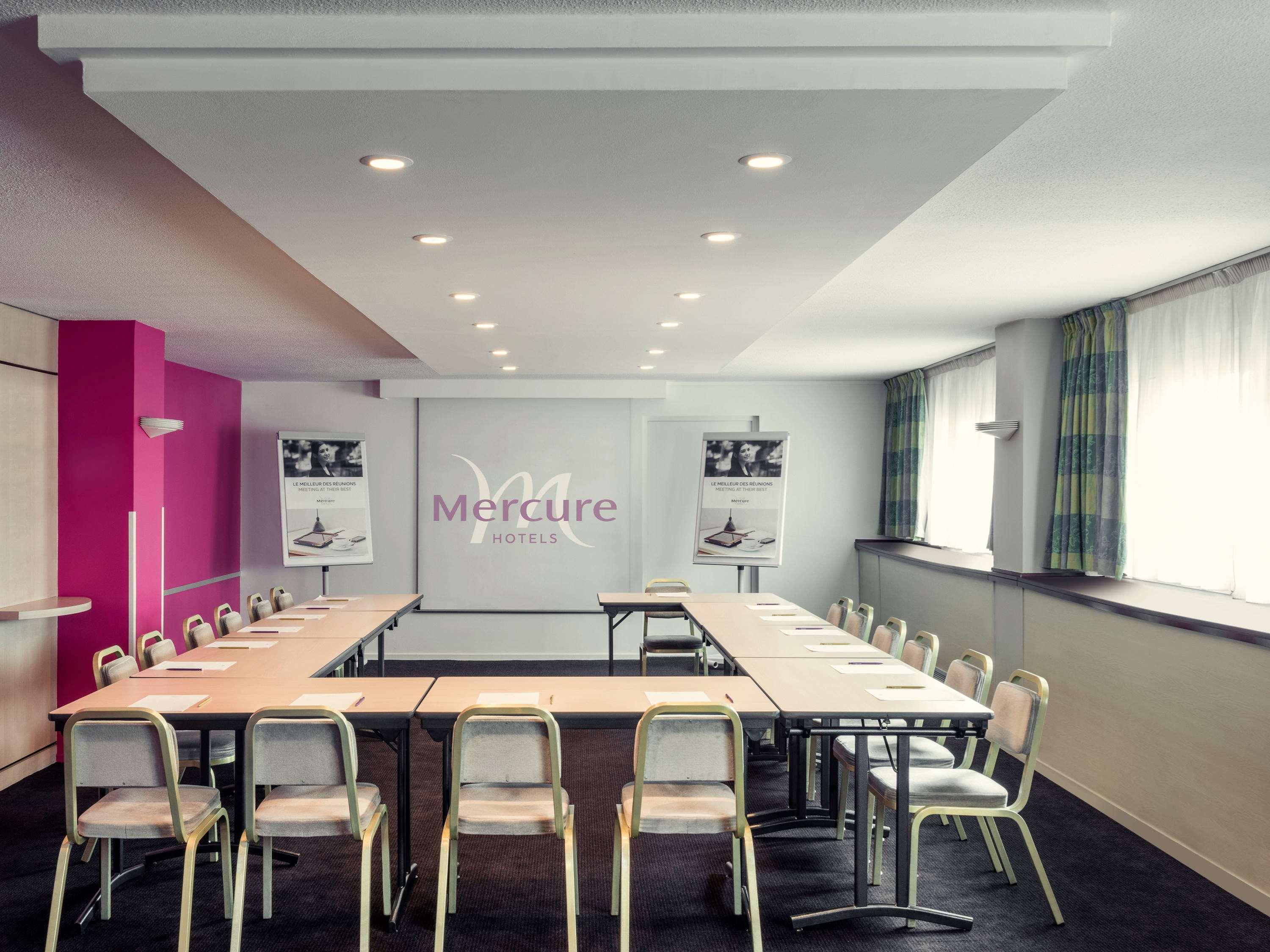 מונטרוג' Mercure Paris Porte D'Orleans מראה חיצוני תמונה