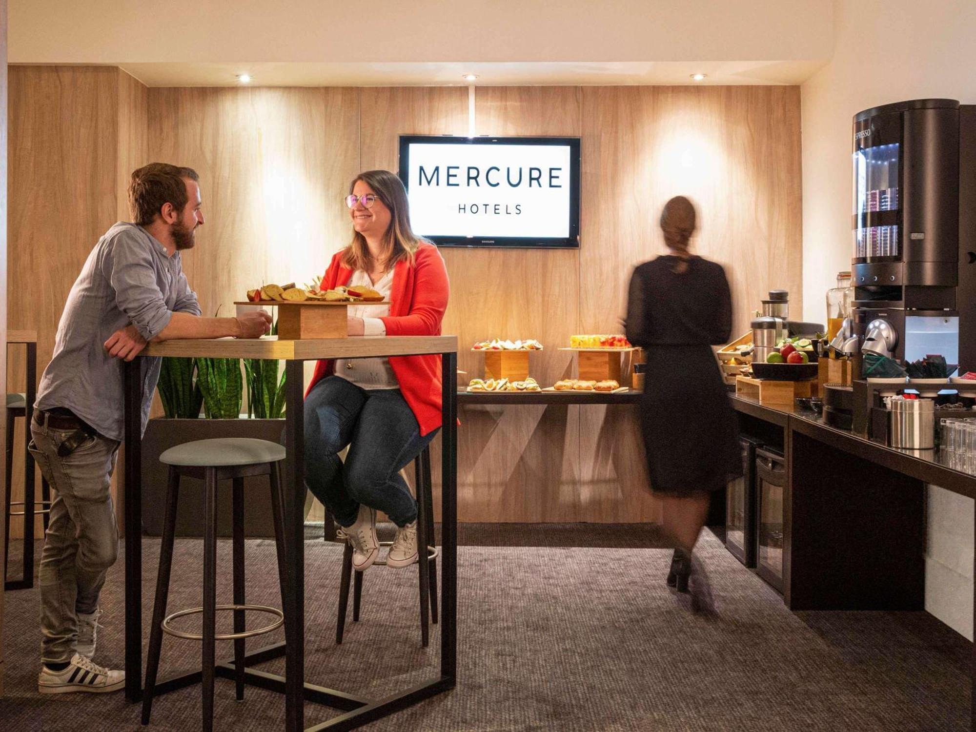 מונטרוג' Mercure Paris Porte D'Orleans מראה חיצוני תמונה