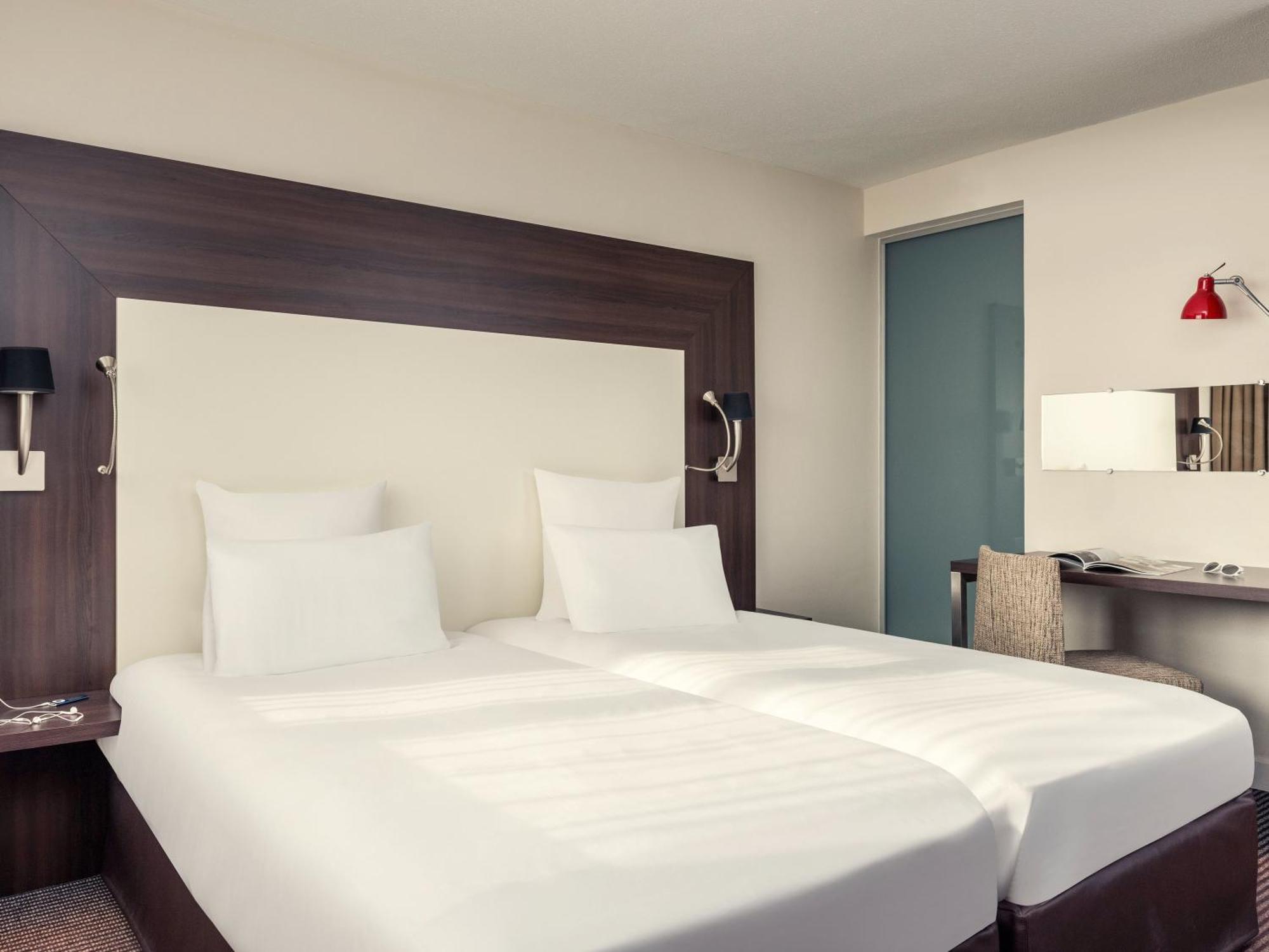 מונטרוג' Mercure Paris Porte D'Orleans מראה חיצוני תמונה